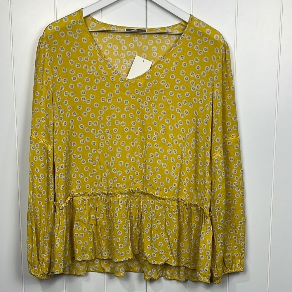 Pleione Womens Top S Yellow Blue Floral Balloon Sleeves Tiered Pullover Boho NWT